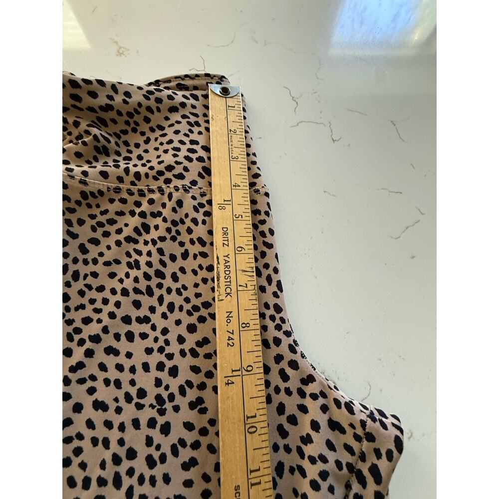 Forever 21 Cheetah Crop Top Leggings Set Tan Black Womens Athleisure Casual - Picture 9 of 11